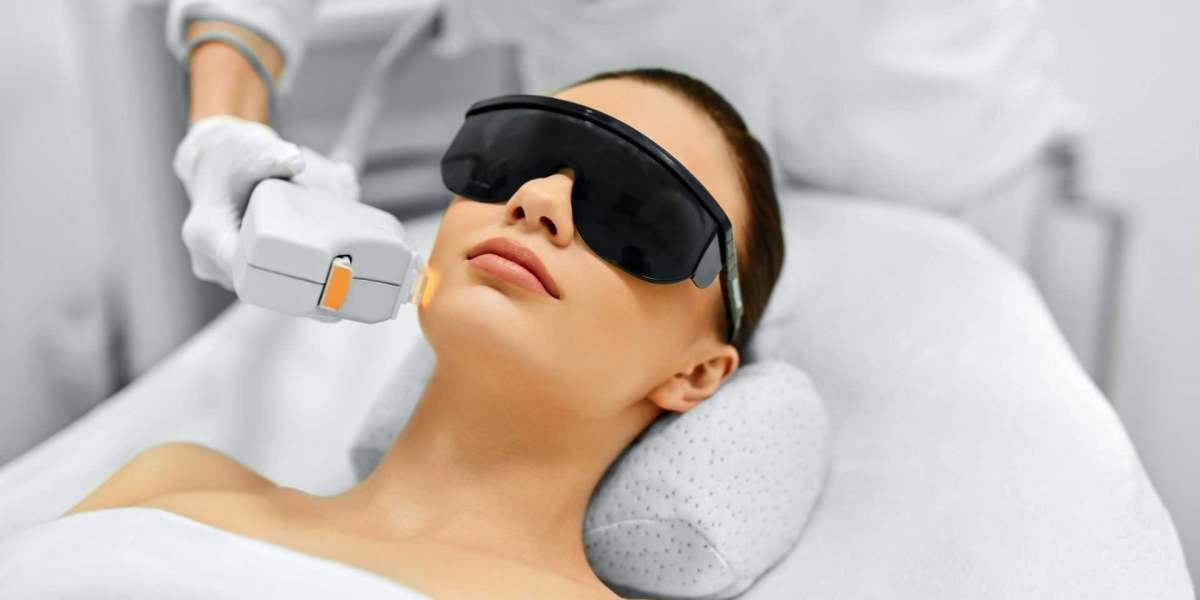 What Makes a Great Fractional CO2 Laser Clinic