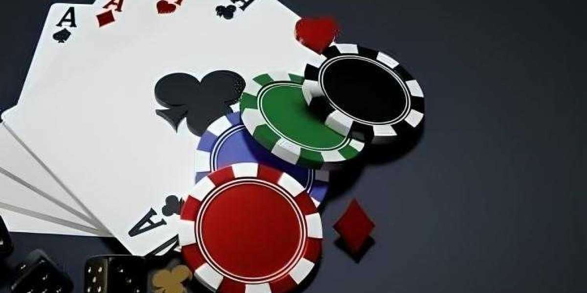 YY Gaming 線上娛樂城全新探索：熱門棋牌、真人視訊與老虎機的極致博弈體驗